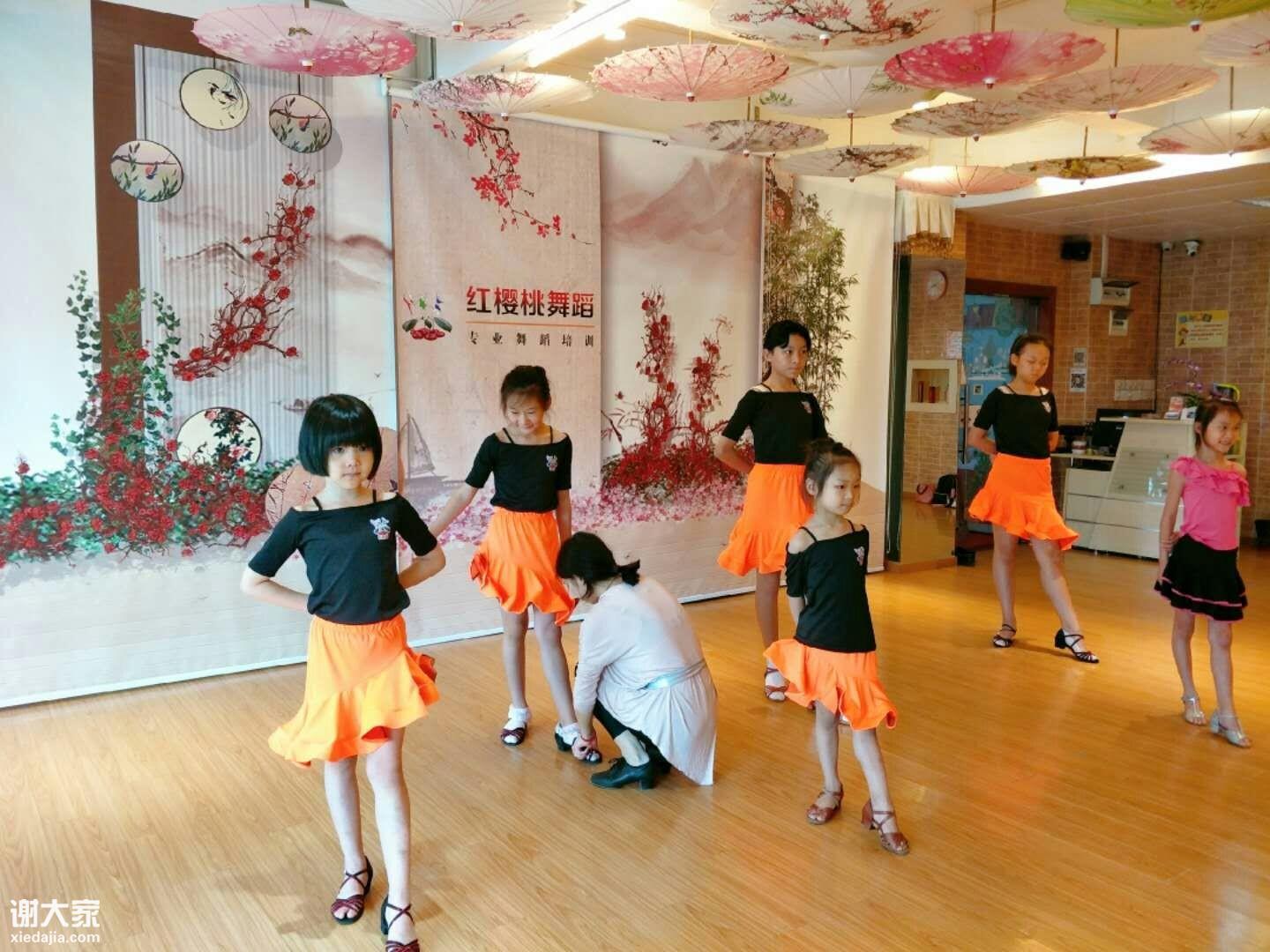 儿童舞蹈基本功训练用什么音乐-适合幼儿园，进行幼儿舞蹈基本功训练的音乐有哪些